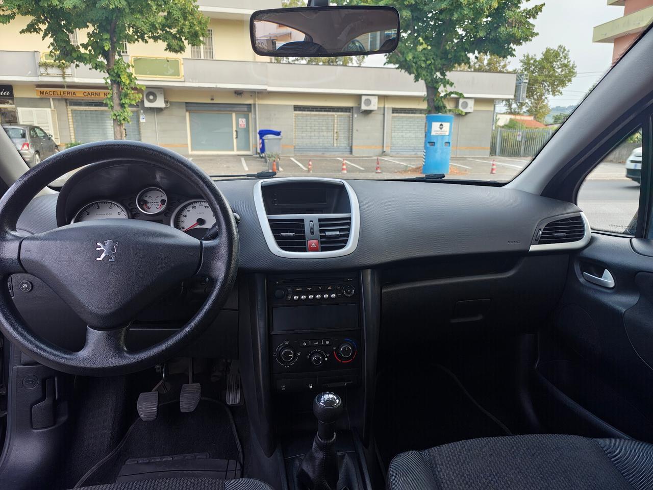 Peugeot 207 1.4 8V 75CV 5p. Energie Sport ECO GPL