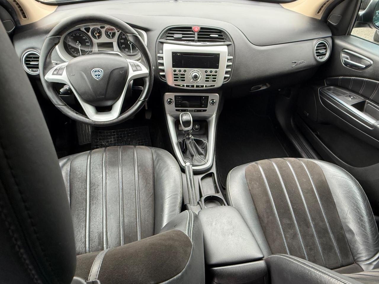 Lancia Delta 1.4 T-Jet 150 CV Platino