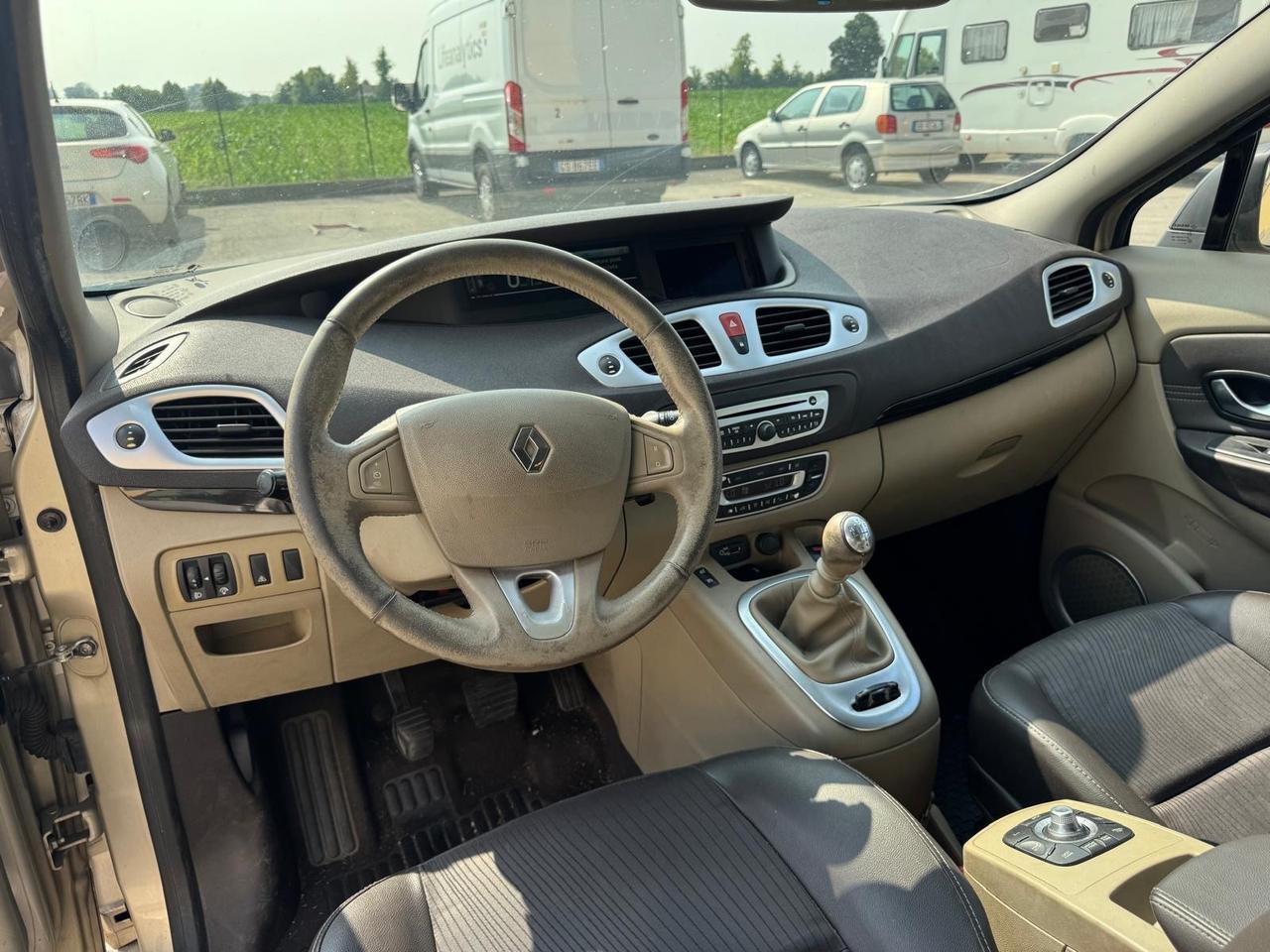 Renault Scenic Grand Scénic 1.5 dCi/105CV Serie Speciale