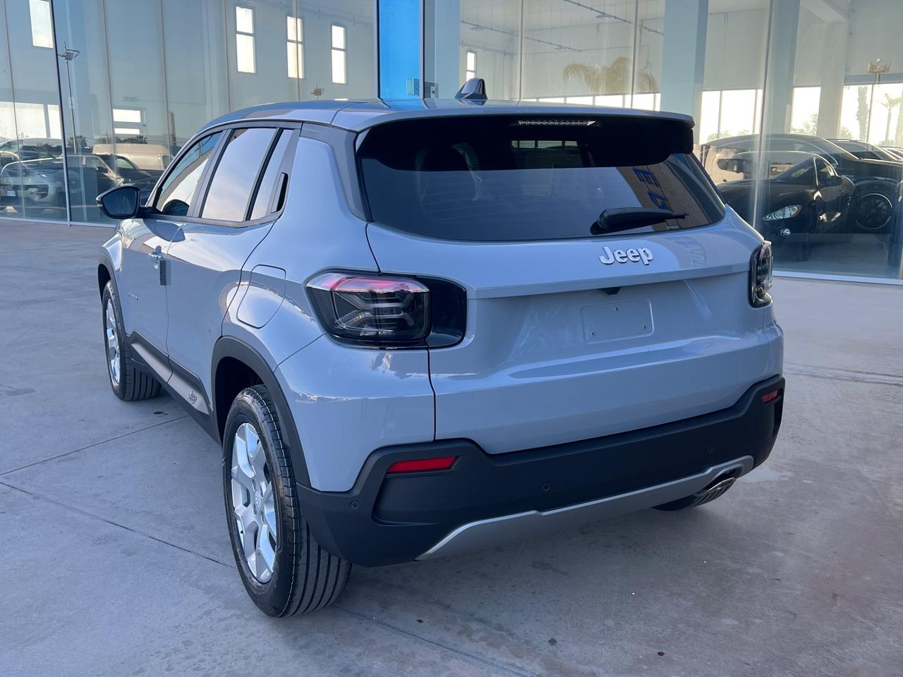 Jeep Avenger 1.2 Turbo 110 CV MHEV Altitude possibilità noleggio no scoring