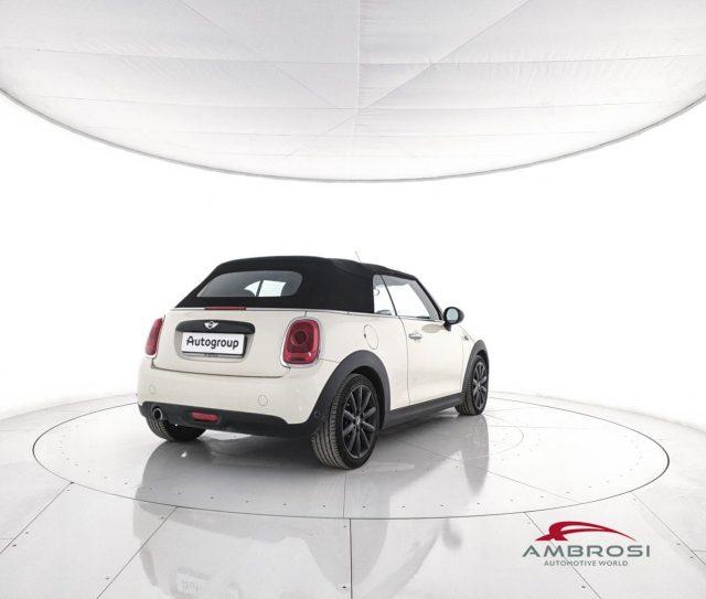 MINI Cabrio Cooper D 1.5 Cooper D Boost