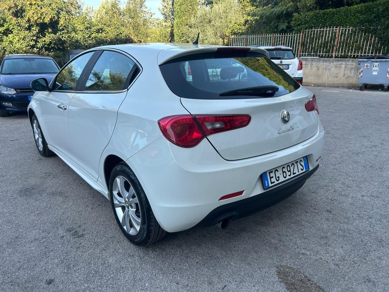 Alfa Romeo Giulietta 1.6 JTDm-2 105 CV Exclusive