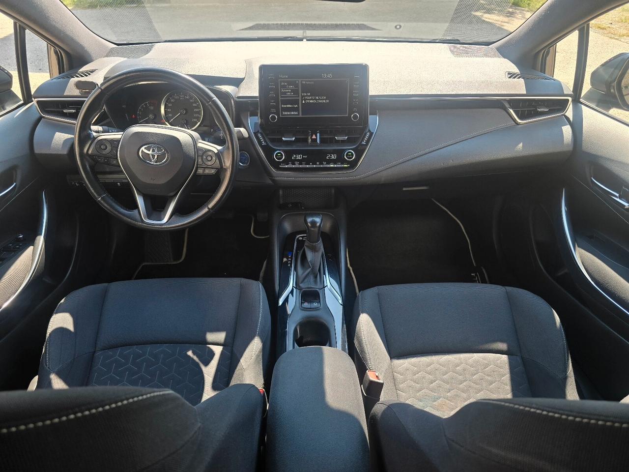 Toyota Corolla Touring Sports 1.8 Hybrid Business