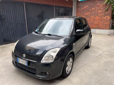 SUZUKI Swift 1.3 4x4 5 porte GPL rinnovato fino al 2033