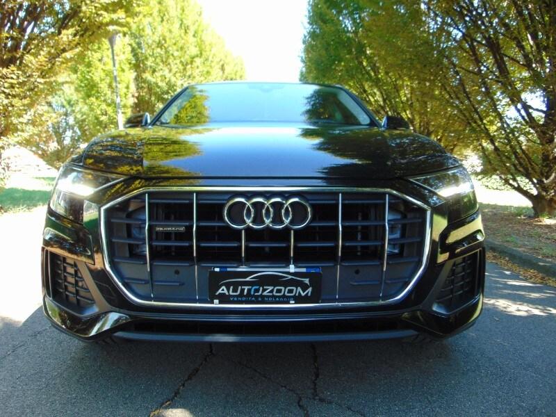 AUDI Q8 Q8 45 TDI quattro tiptronic