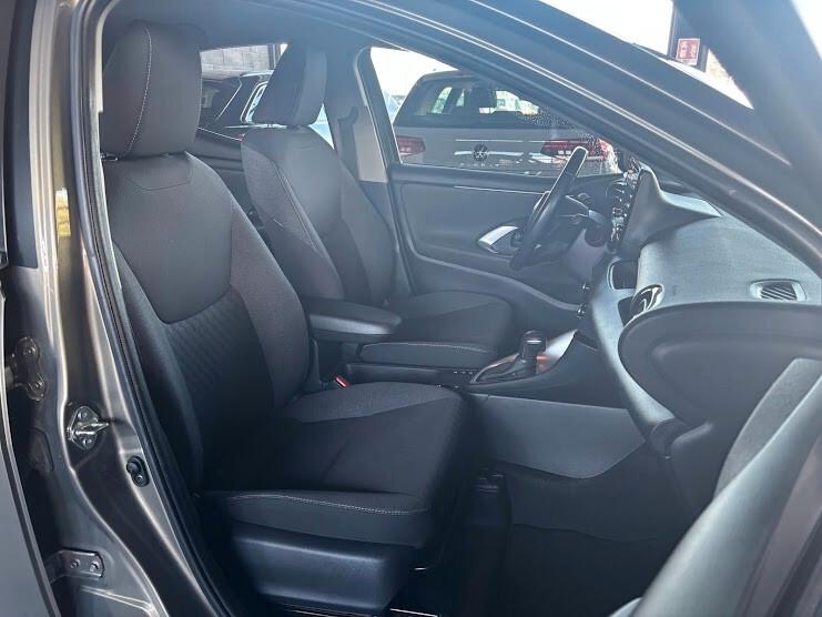 Toyota Yaris 1.5 Hybrid 5 porte Trend NEOPATENTATI