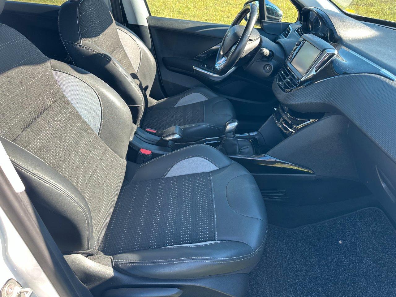 Peugeot 2008 2008 1.6 bluehdi Allure 100cv