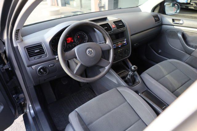 VOLKSWAGEN Golf V 1.6 Benzina 5 Porte Comfortline per NEOPATENTATI