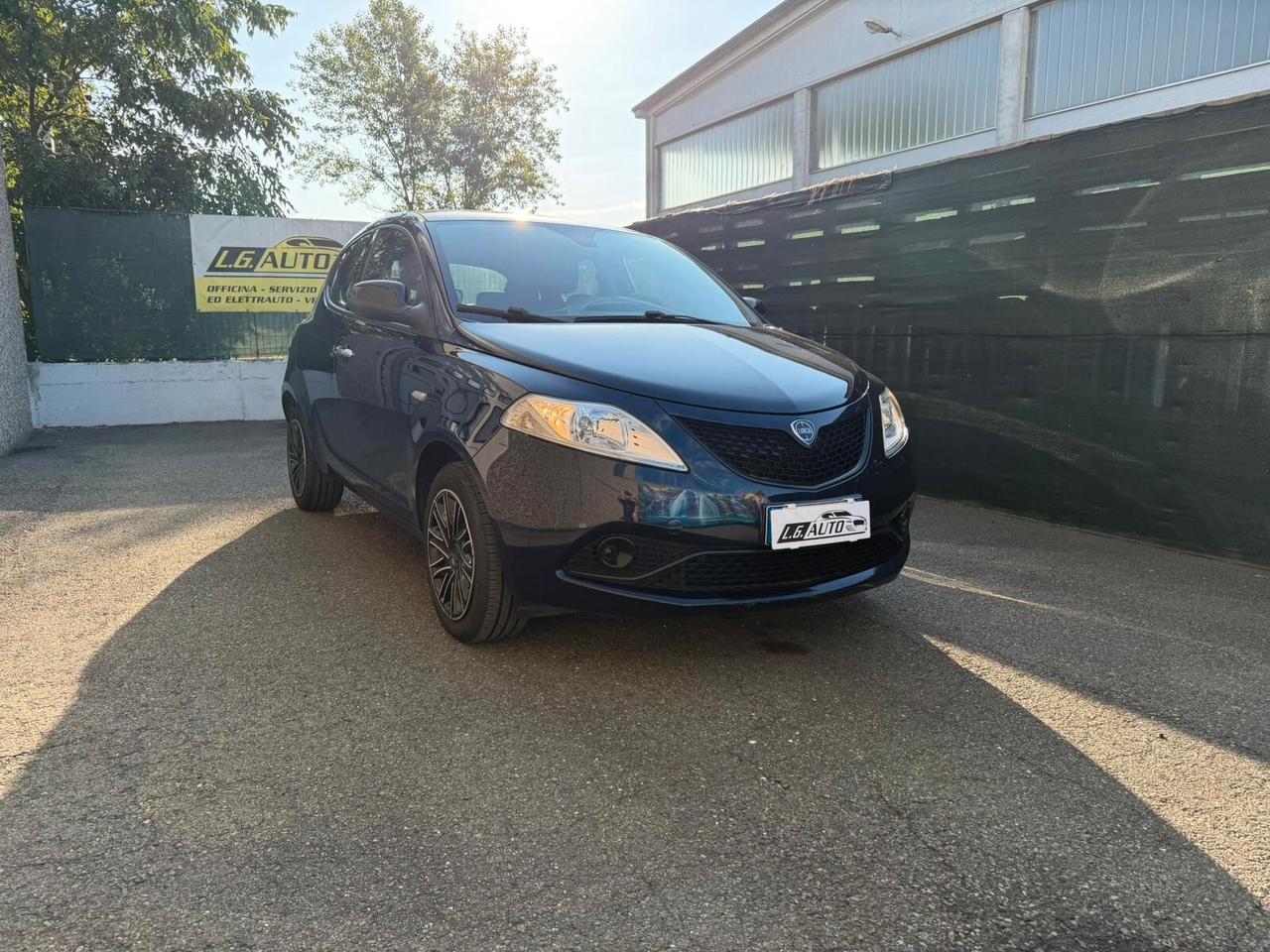 Lancia Ypsilon 1.2 69 CV 5 porte GPL Ecochic Gold