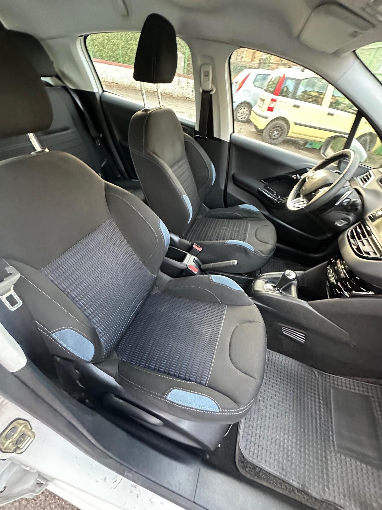 Peugeot 208 1.2 e-VTi 82 CV Stop&Start ETG5 5 porte Allure