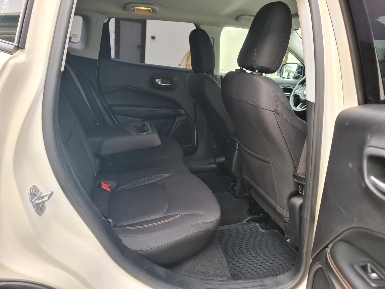 Jeep Compass 2.0 Multijet II 4WD - km certif.