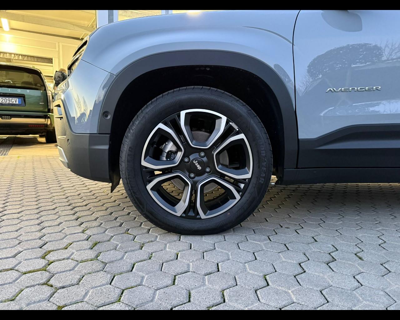 JEEP Avenger - AVENGER 1.2 TURBO E-HYBRID SUMMIT FWD 100CV