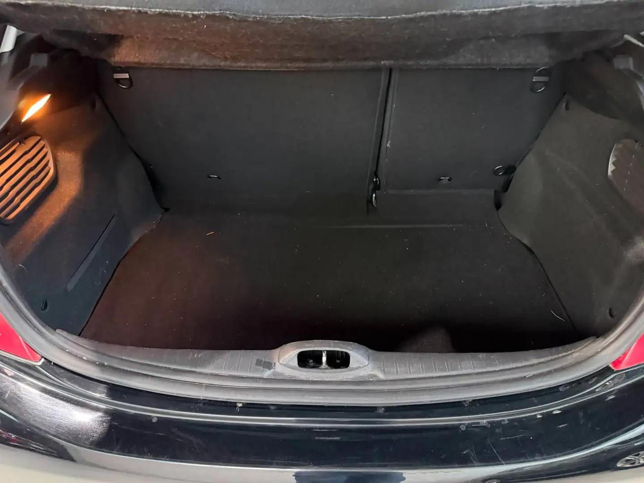 Peugeot 208 5p 1.2 vti 12v Access