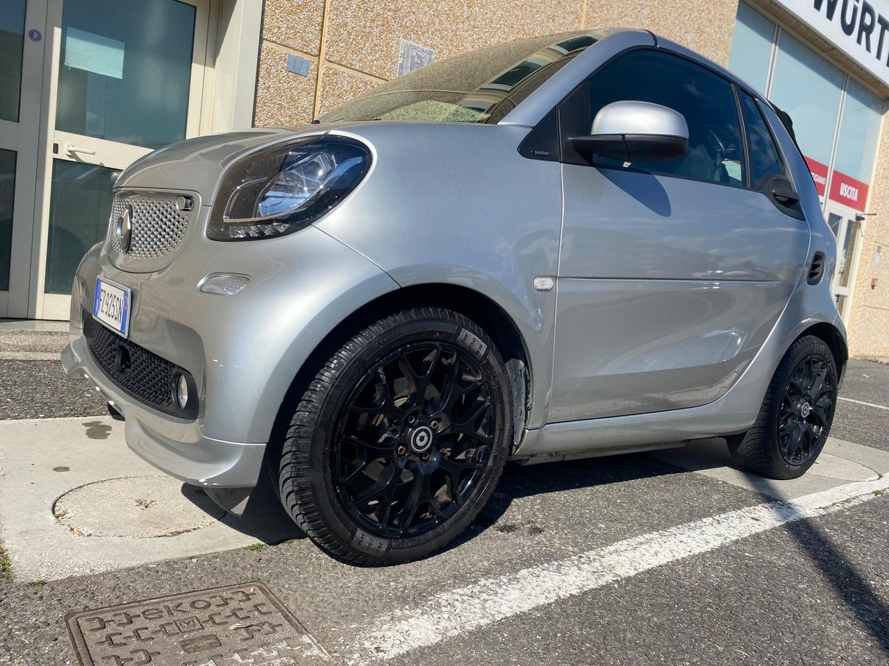 Smart ForTwo 70 1.0 twin. cabrio BRABUS Style