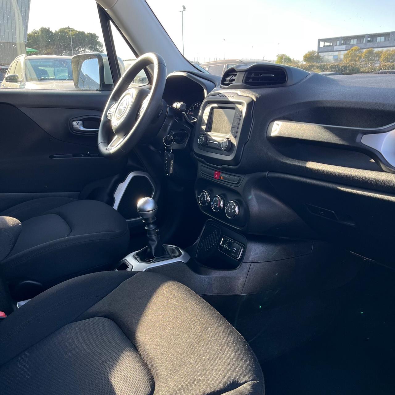 Jeep Renegade 1.6 Mjt Sport