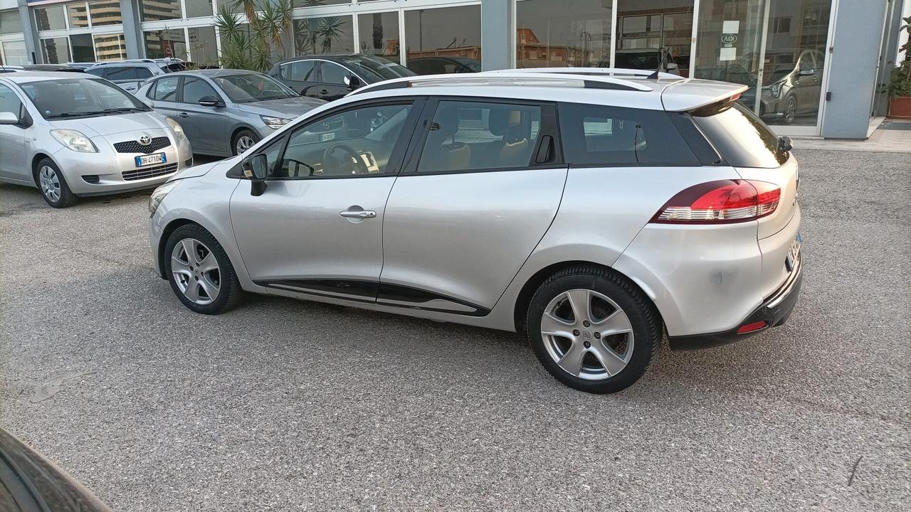 Renault Clio Sporter 1.2 75CV Live