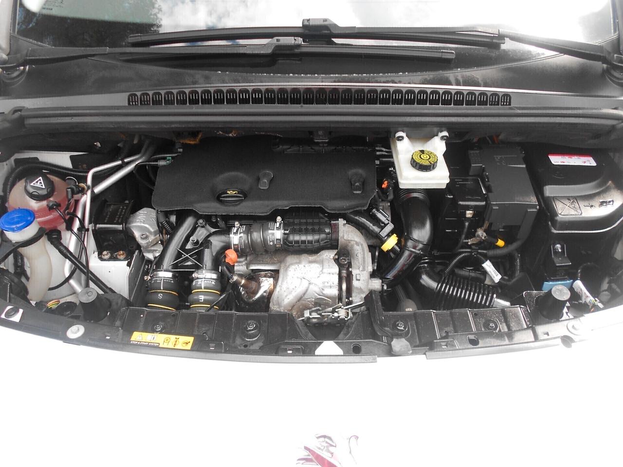 3008(my'16)1.6HDI(STRAFULL-TETTO-NAVI-C.A.-F1)E5B