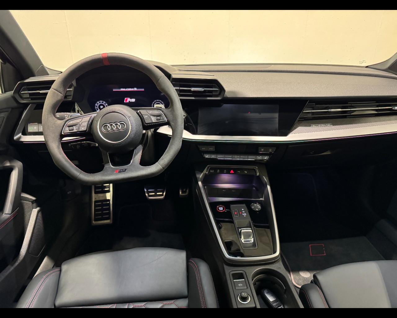 AUDI RS3 SPORTBACK TFSI QUATTRO S-TRONIC
