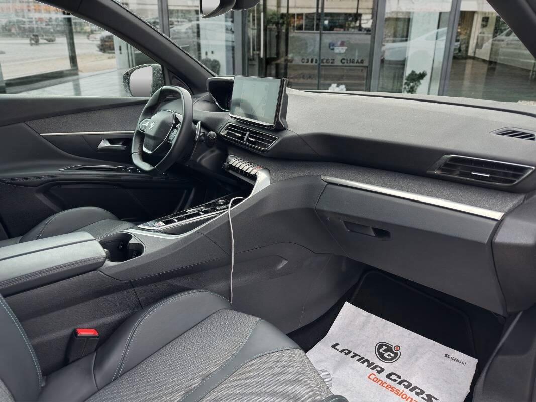 Peugeot 3008 II 1.5 bluehdi Allure Pack 130cv AUTOMATICA E CARPLAY
