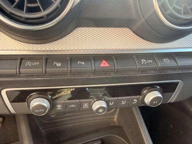 AUDI Q2 30 TDI Business