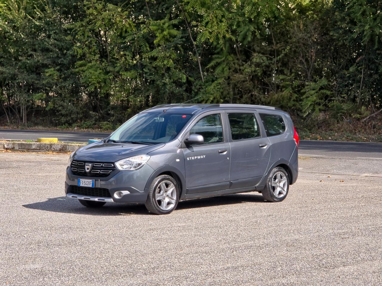 Dacia Lodgy Stepway 1.5 Blue dCi 8V 115CV 7 posti E6 Manuale NEO 2019