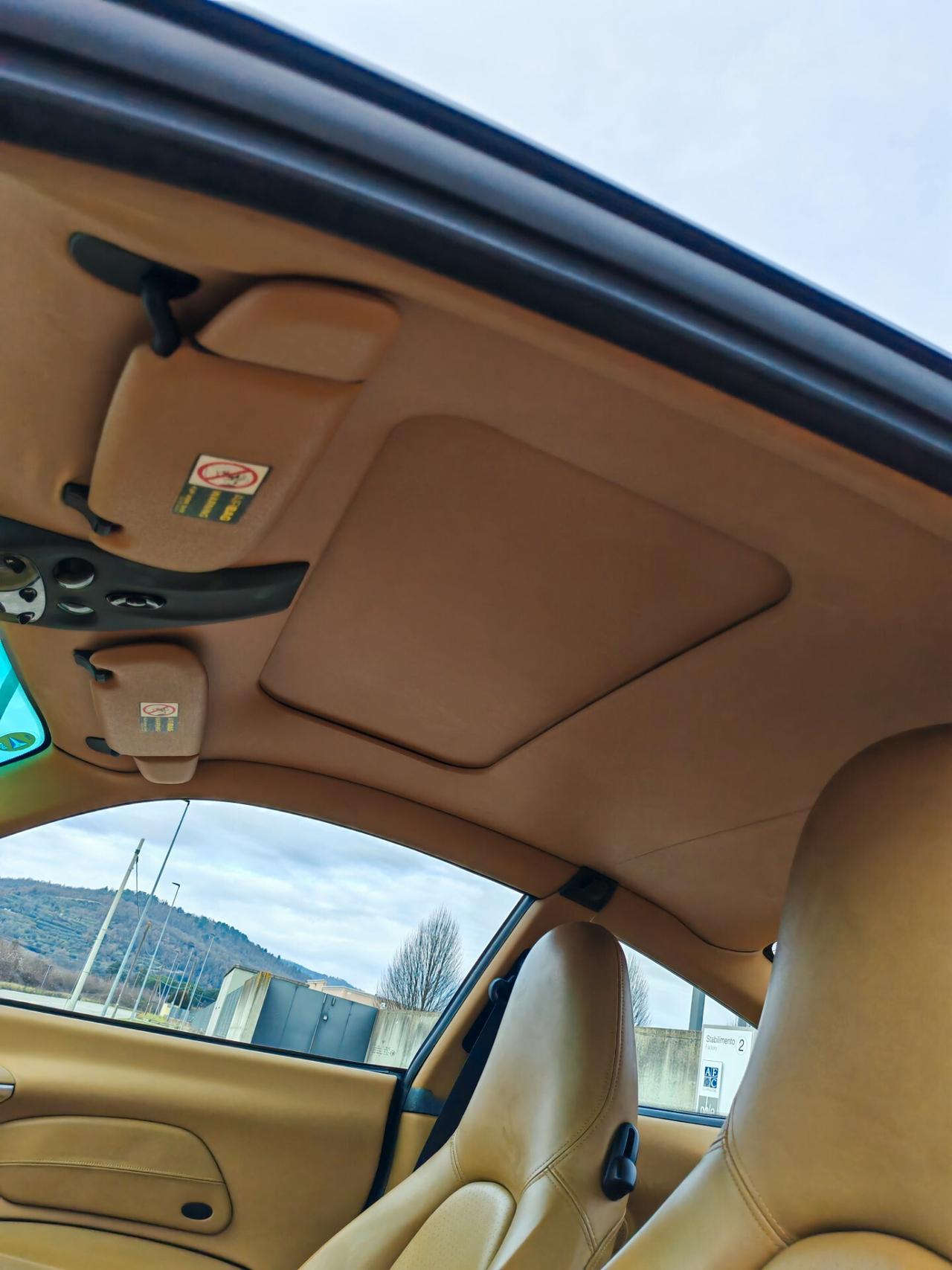 Porsche 911 996 Carrera