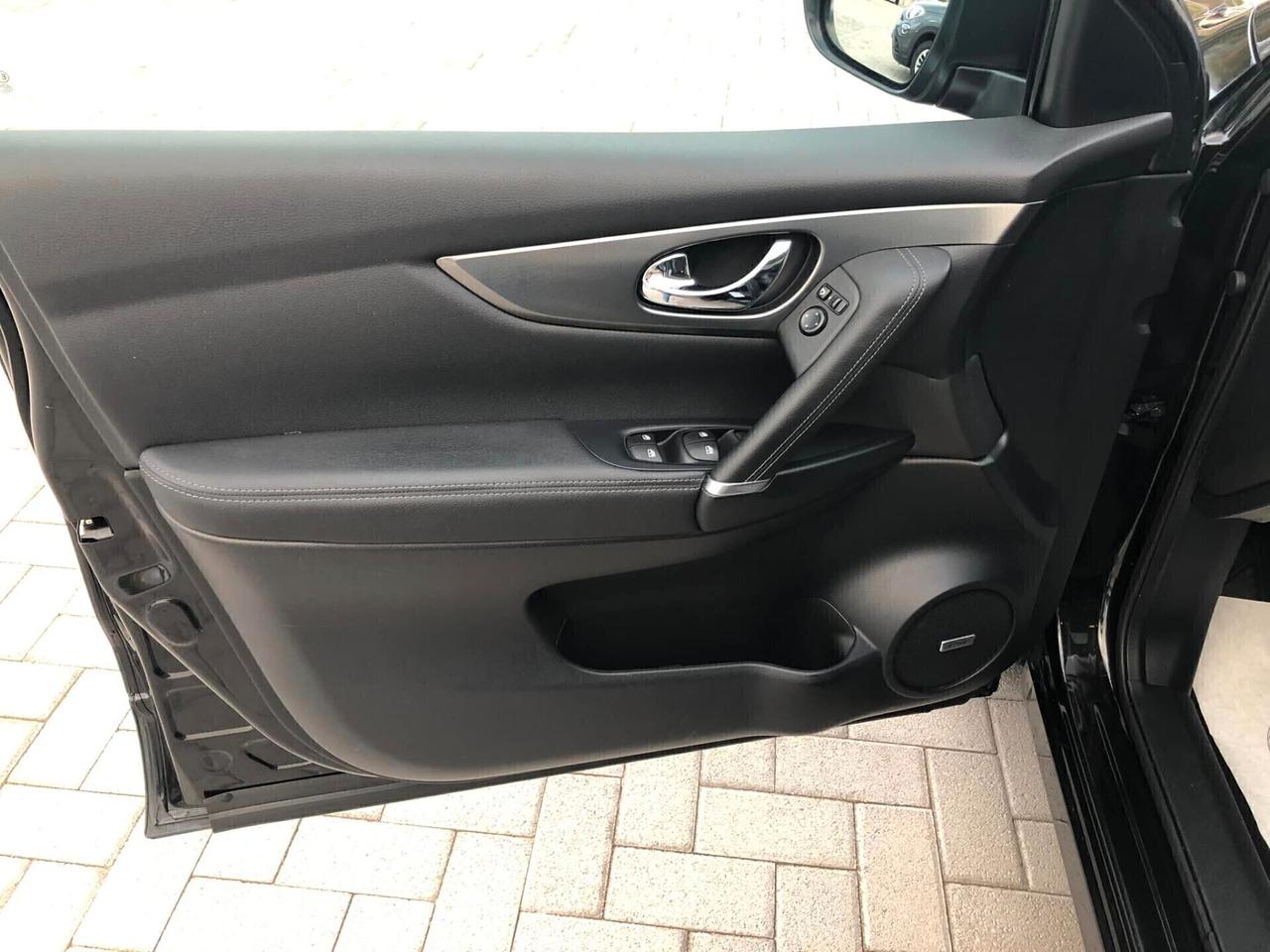 Nissan Qashqai 1.6 dCi Tekna FULL 2018