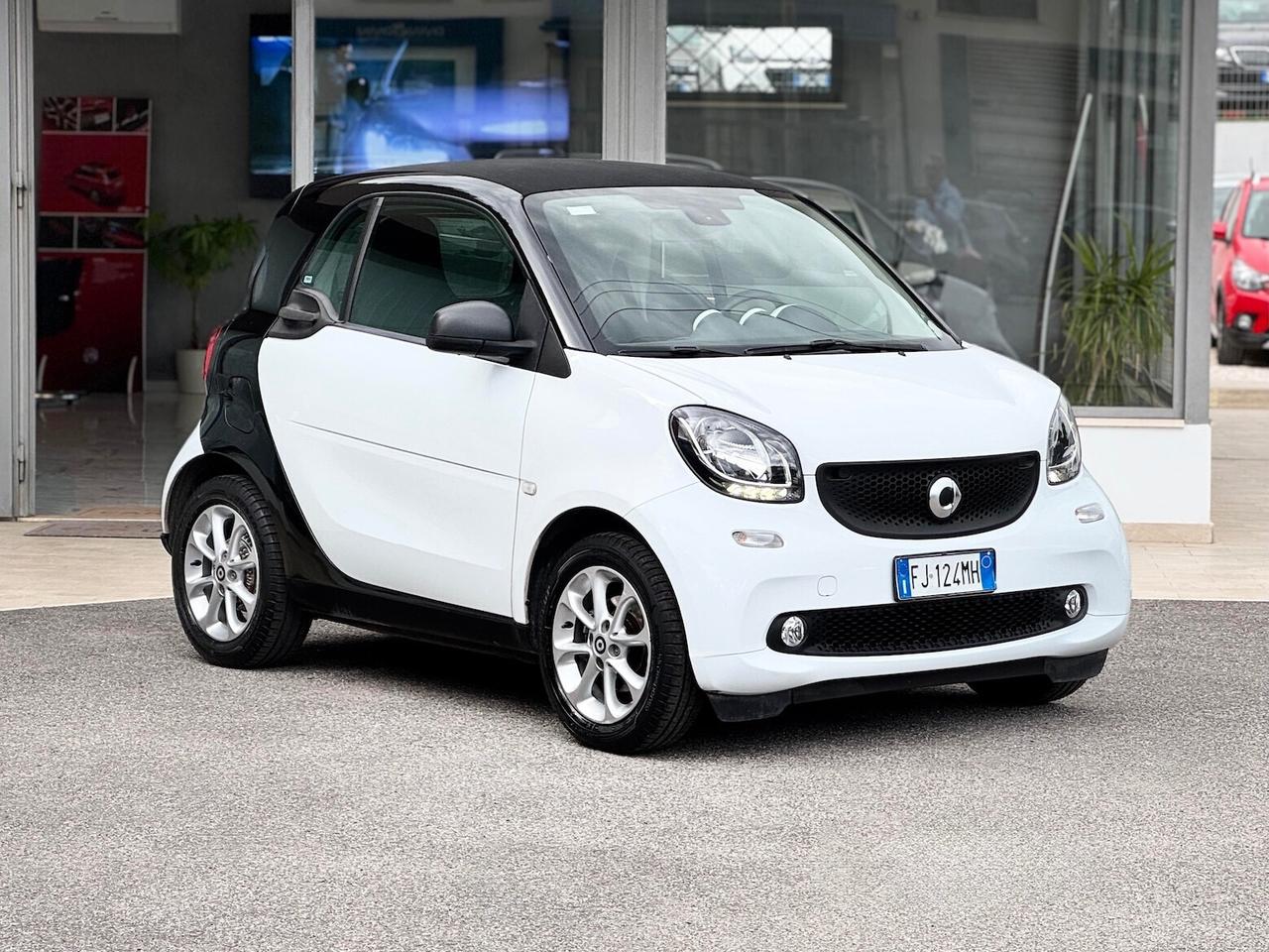 Smart ForTwo 70 1.0 twinamic Neo E6 - 2017