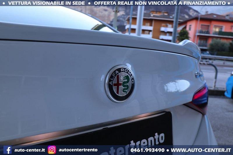 Alfa Romeo Giulia 2.0 Turbo 200CV AT8 Super