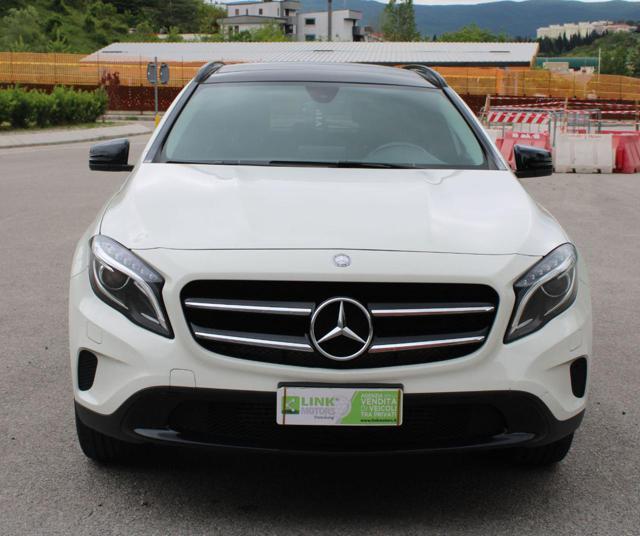 MERCEDES-BENZ GLA 200 d Automatic Premium