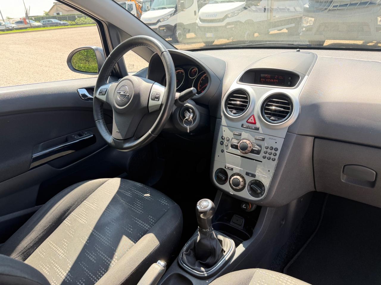 Opel Corsa 1.4 16V 5 porte Start&Stop Elective