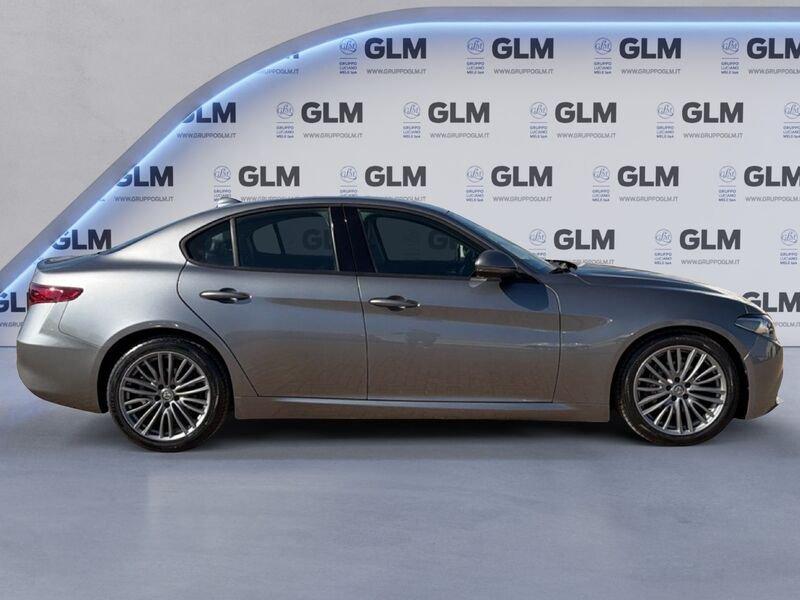 Alfa Romeo Giulia 2.2 Turbo AT8 180CV Super