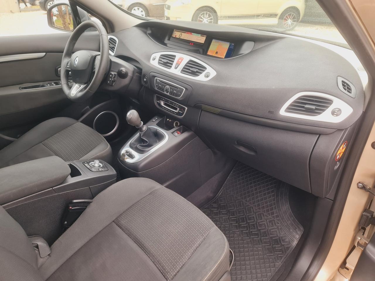 Renault Scenic Scénic X-Mod 1.5 dCi 110CV Dynamique