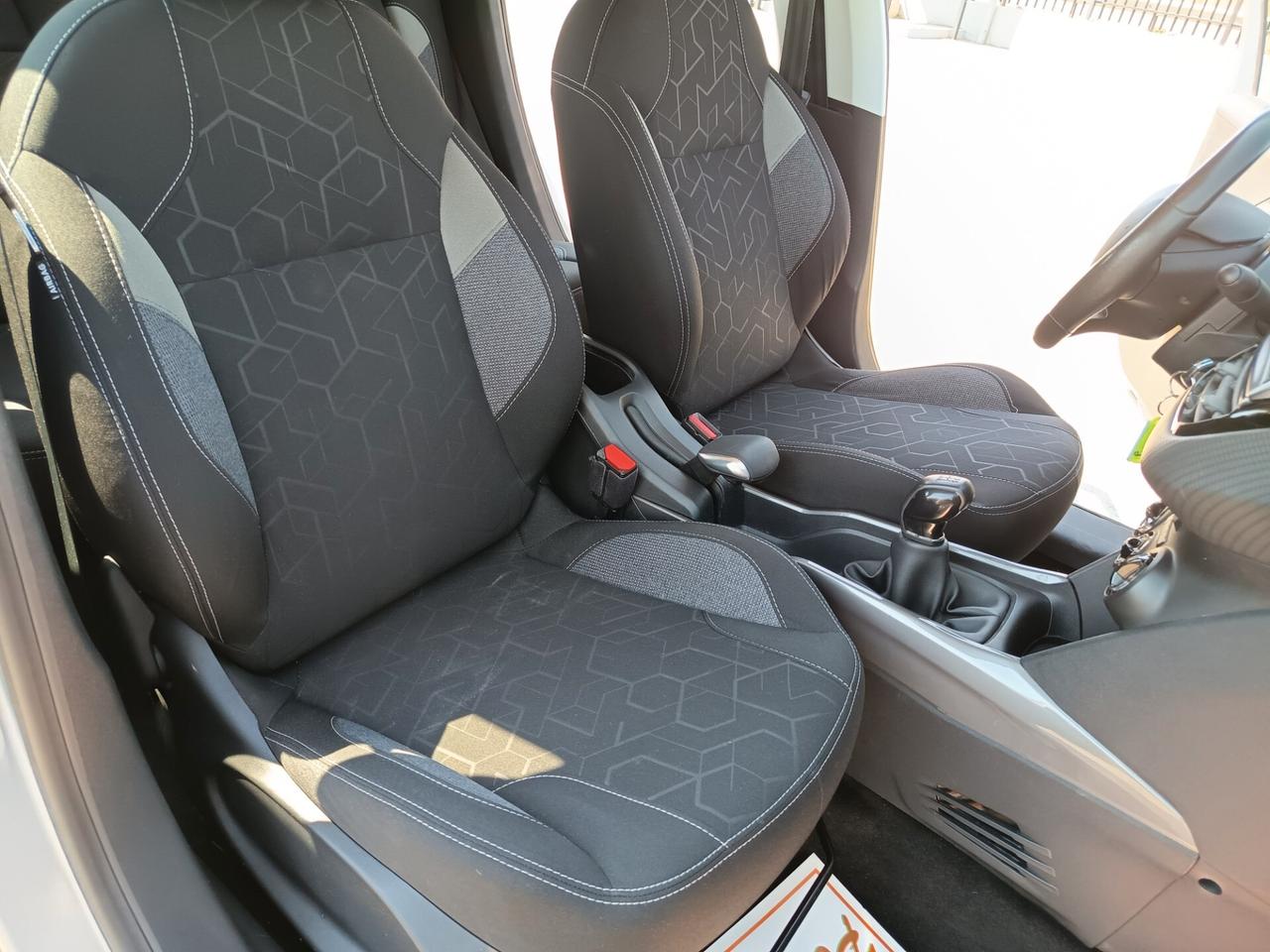 Peugeot 2008 BlueHDi 100 Active