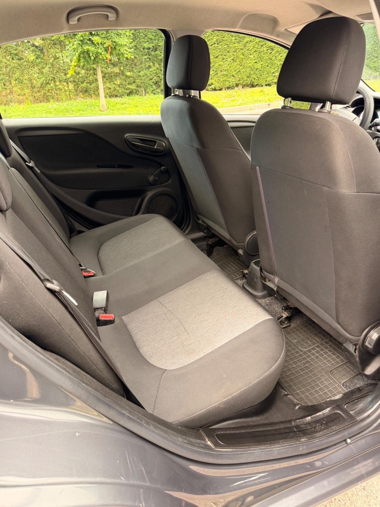 Fiat Punto 1.4GPL NEOPATENTATI euro6 2016 €3000