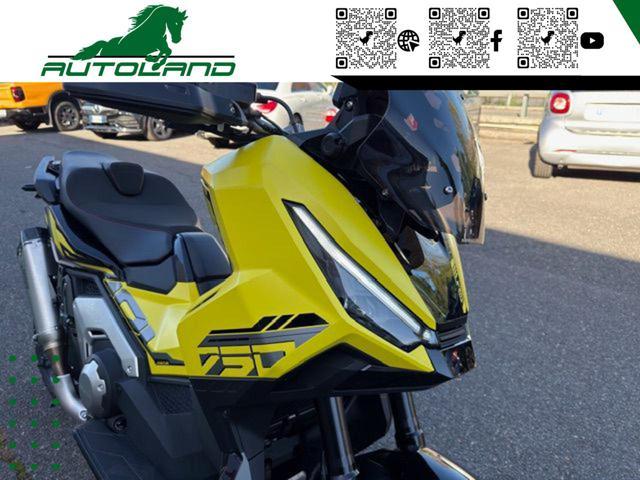 HONDA X-ADV 750 Special Edition Scarico Completo Sella gel