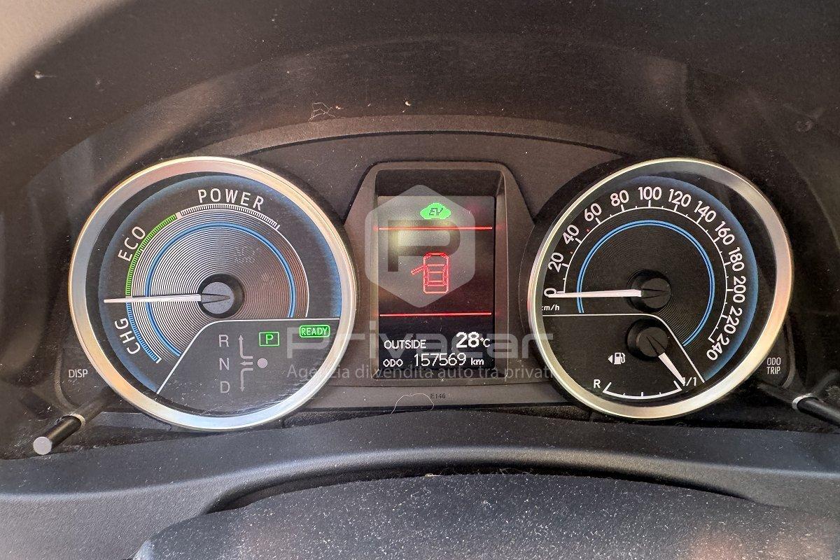 TOYOTA Auris Touring Sports 1.8 Hybrid Lounge
