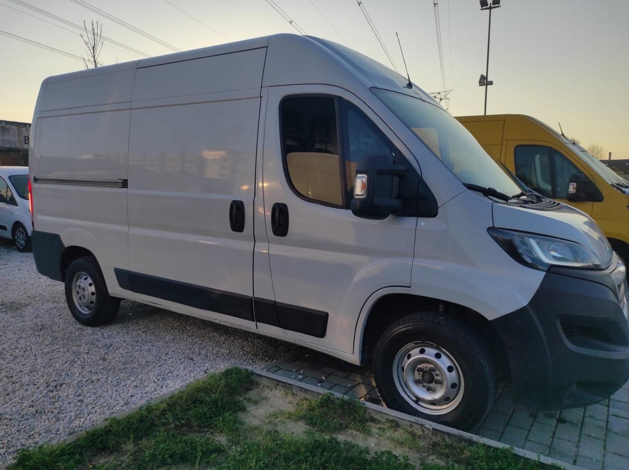 Peugeot Boxer 330 2.0 BlueHDi L2H2 Iva Compresa