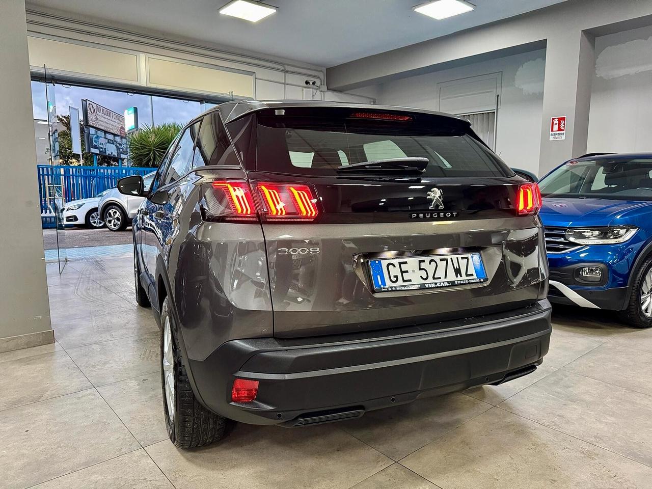Peugeot 3008 1.5 BlueHDi 130cv EAT8 Active 2021