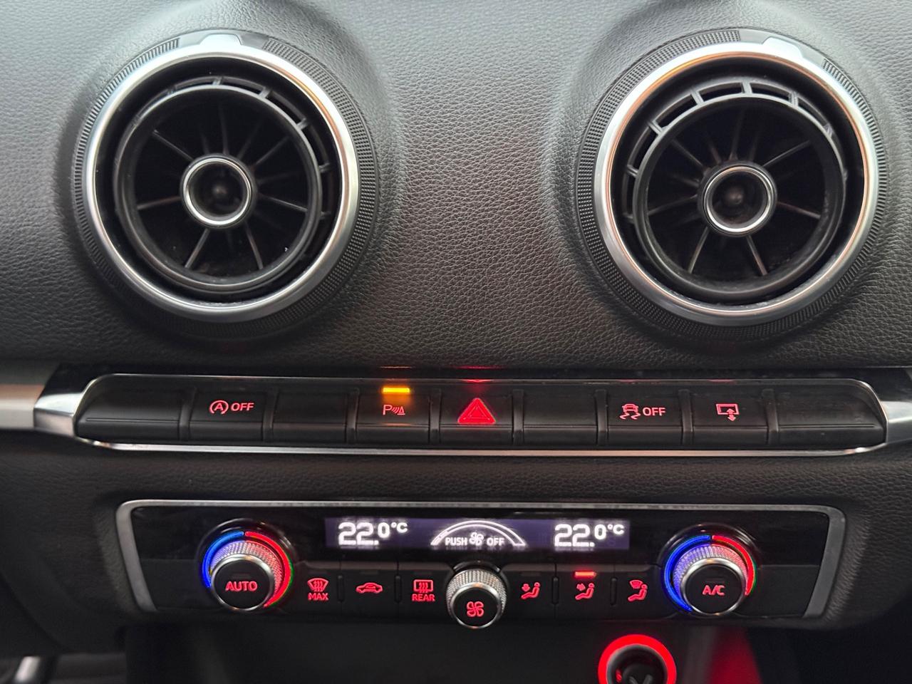 Audi A3 Sedan 1.6 TDI clean diesel Ambition