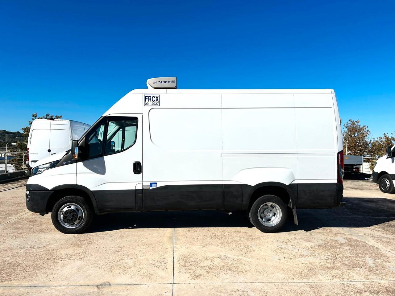 Iveco Daily 35C15 Furgone gemellato Isotermico