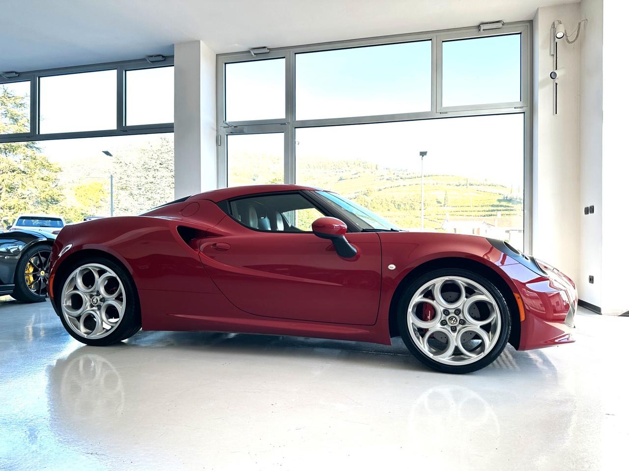 Alfa Romeo 4C 1750 TBi