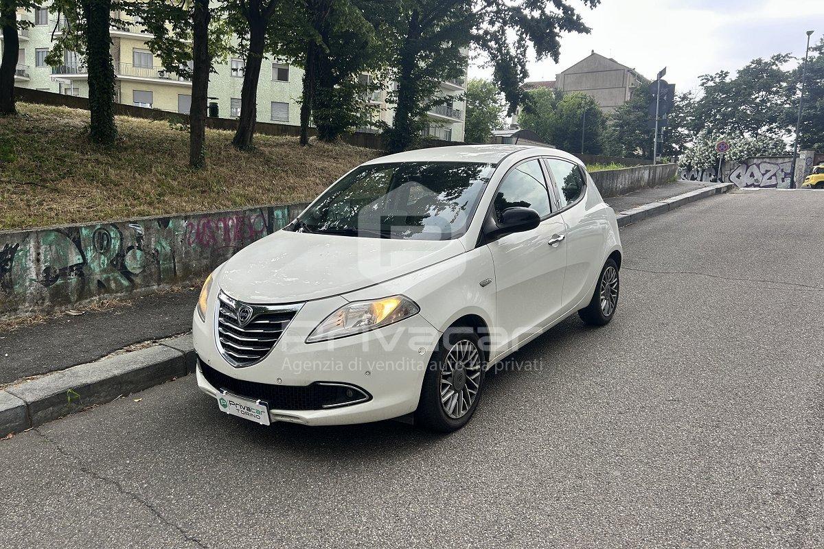 LANCIA Ypsilon 0.9 TwinAir 85 CV 5 porte S&S Platinum
