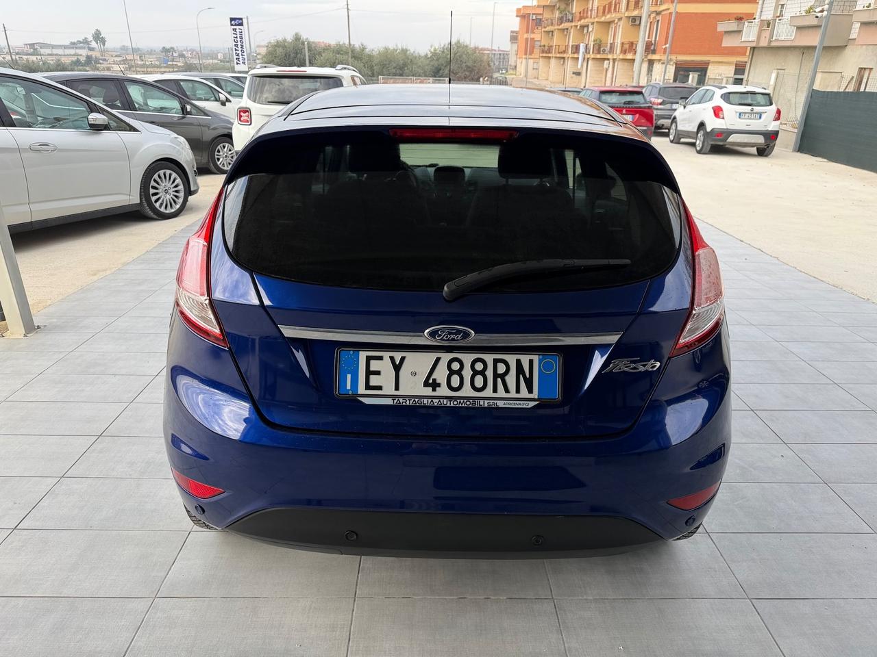 Ford Fiesta 1.2 60CV 5 porte Titanium