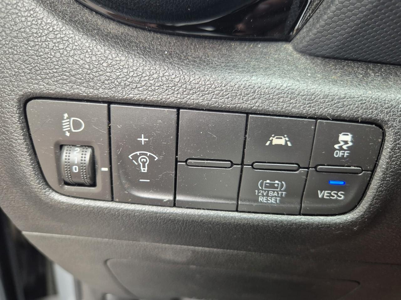 HYUNDAI KONA 1.6 FULL HIBRID 141 CV AUTOMATICA