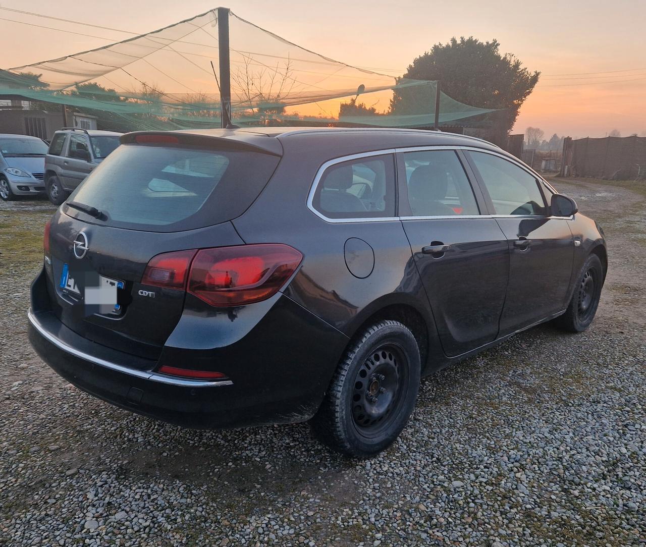 Opel Astra 1.7 CDTI 110CV Sports Tourer Cosmo