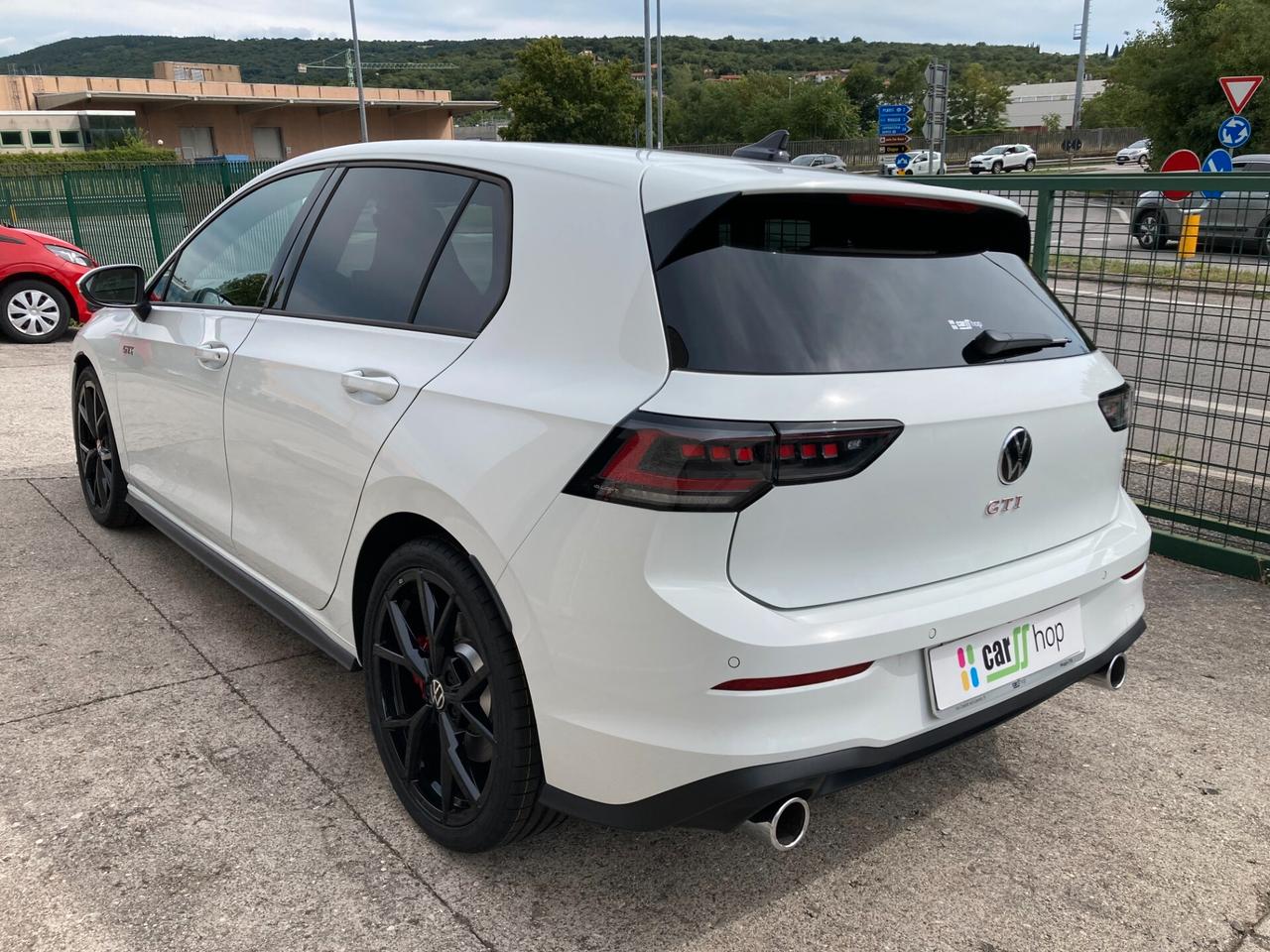 Volkswagen Golf GTI 8.5 265 CV.