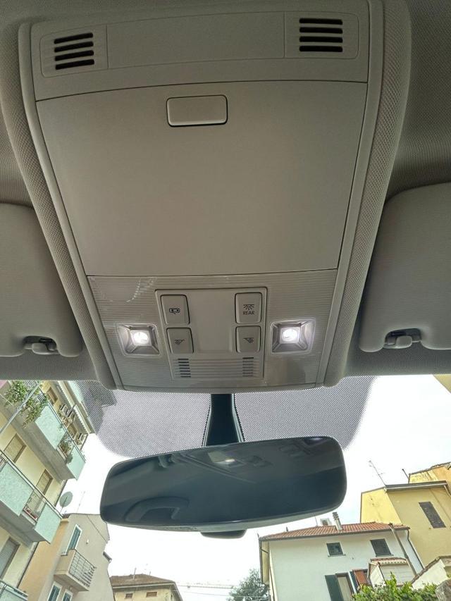 VOLKSWAGEN Golf 1.6 TDI 115 CV DSG 5p. Executive BlueMotion Techno