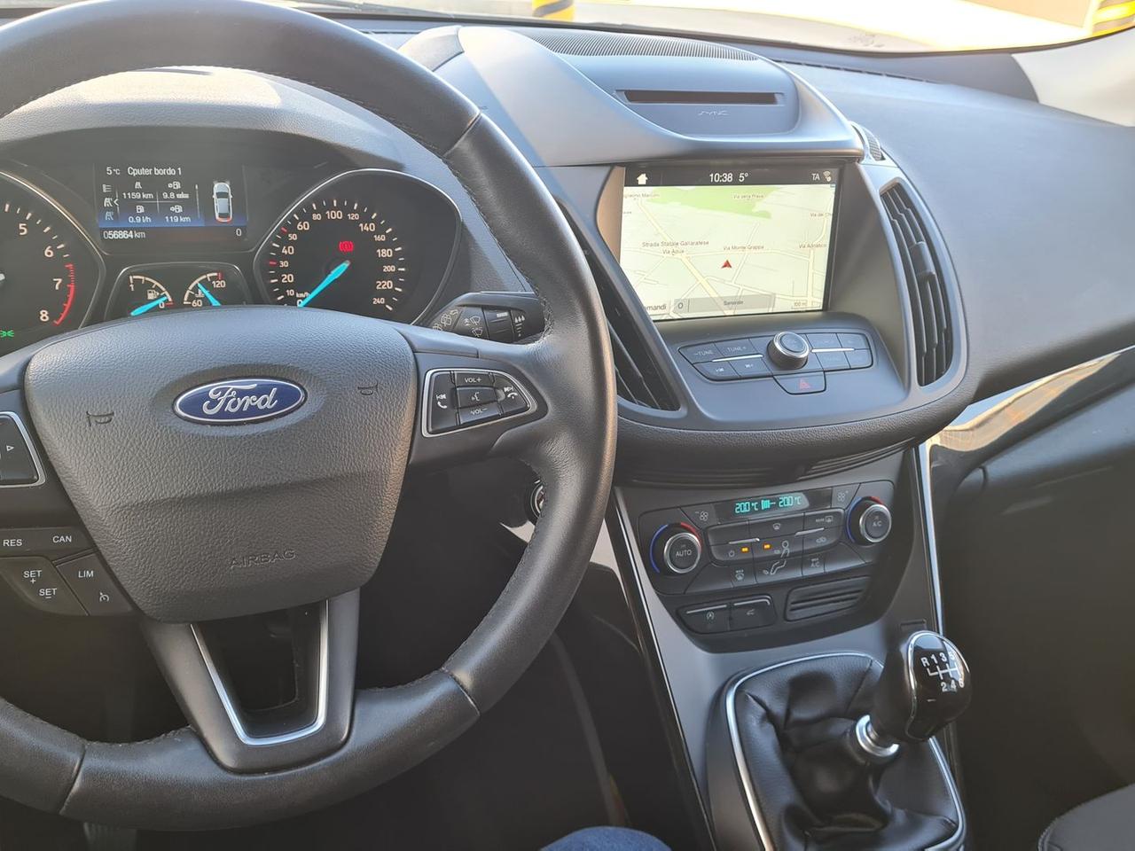 Ford Kuga 1.5 EcoBoost Titanium #9477