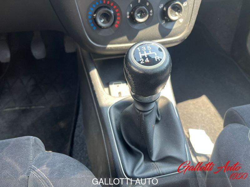 FIAT Punto 1.2 Lounge 69cv